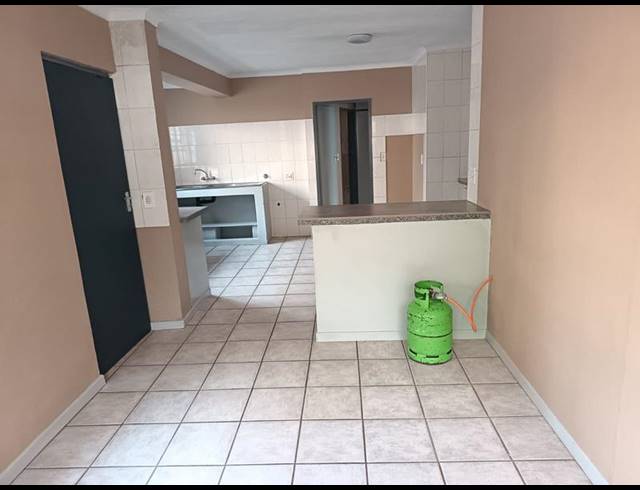 3 BEDROOM PROPERTY TO RENT IN BRAMLEY